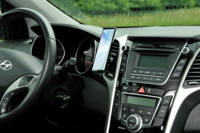 Wizard, magnetic Car Holder for Smartphones - Image 3