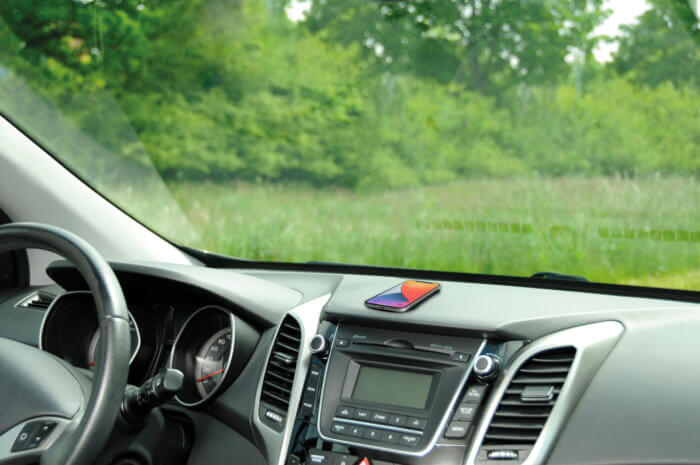 Dashboard Assistant, anti-slip mat for smartphones up to 6.7'' - Image 3